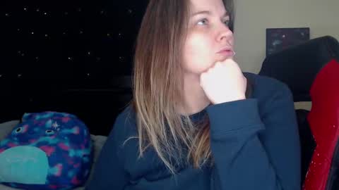 Lilly Miss Mistress Goddess Maam Queen Boss online show from 12-19-24, 08:34