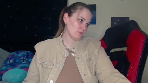 Lilly Miss Mistress Goddess Maam Queen Boss online show from 12-21-24, 11:33