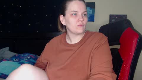 Lilly Miss Mistress Goddess Maam Queen Boss online show from 02-05-25, 09:04