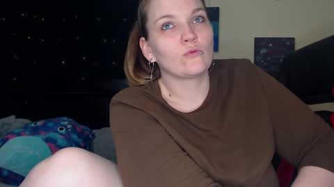 Lilly Miss Mistress Goddess Maam Queen Boss online show from 02-09-25, 11:25