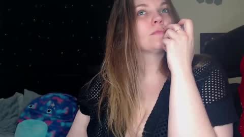 Lilly Miss Mistress Goddess Maam Queen Boss online show from 03-08-25, 09:28