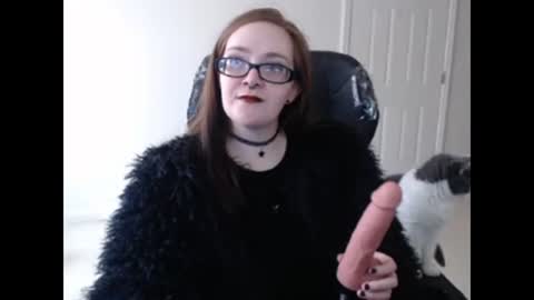 Snapshot of toxikink chatting on 04-02-26, 10:07 toxikink online show from 04-02-26, 10:07