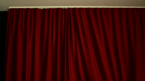 Tracy online show from 03-08-26, 08:23