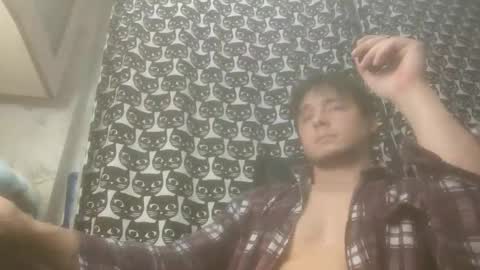 Snapshot of tradewm chatting on 11-08-25, 02:39 Trade4Life online show from 11-08-25, 02:39