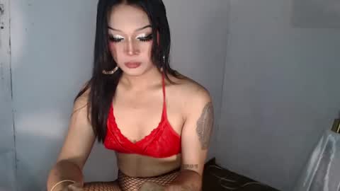 Snapshot of transbadassx chatting on 07-20-26, 10:34 CLEOPATHRA online show from 07-20-26, 10:34
