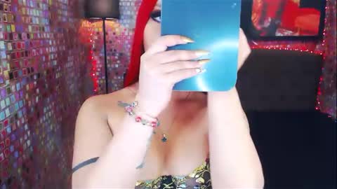 Snapshot of transplayfullolivia chatting on 02-16-25, 12:41 KYLIE BELLA TS online show from 02-16-25, 12:41