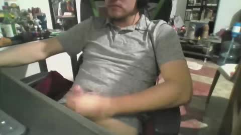 Snapshot of traveler_92 chatting on 03-05-26, 03:13 traveler_92 online show from 03-05-26, 03:13