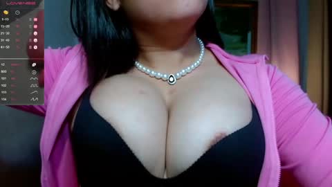 travelergirl online show from 05-11-26, 10:32