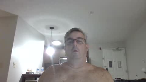 Travelingman53 online show from 12-05-25, 04:43