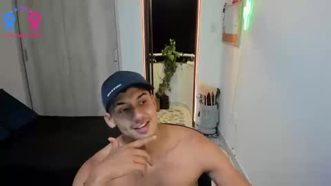 Snapshot of travis_bakerr chatting on 09-23-25, 11:41 travis bakerr online show from 09-23-25, 11:41