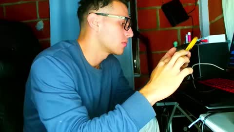 Snapshot of travisdiamonds chatting on 02-23-26, 11:29 TRAVIS. online show from 02-23-26, 11:29