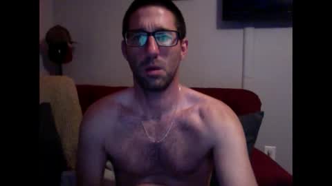 Snapshot of traviskenn chatting on 02-22-25, 02:39 TravisKenn online show from 02-22-25, 02:39