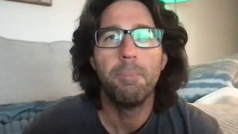 Snapshot of traviskenn chatting on 05-14-26, 11:28 TravisKenn online show from 05-14-26, 11:28