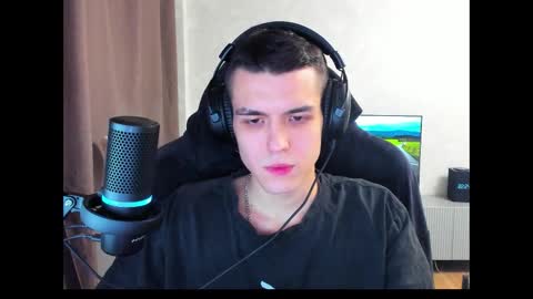 Snapshot of travisrivas chatting on 02-28-25, 07:25 travisrivas online show from 02-28-25, 07:25