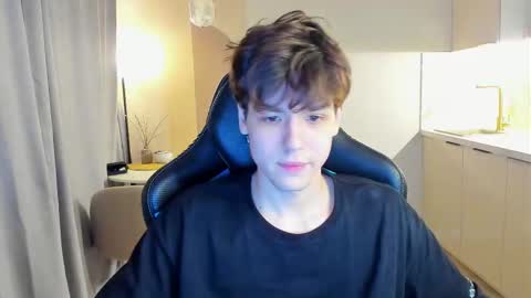 Snapshot of travisrivas chatting on 10-23-25, 07:23 travisrivas online show from 10-23-25, 07:23