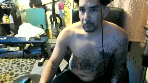Snapshot of travistheterrible chatting on 06-17-26, 05:10 Travis online show from 06-17-26, 05:10
