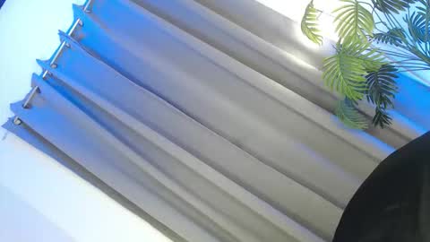 Snapshot of treatmelikeababe chatting on 05-19-26, 12:22 YOUR SLUT online show from 05-19-26, 12:22