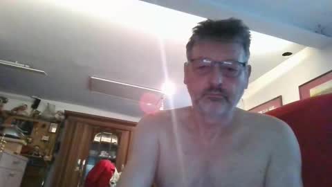 trebgeis1 online show from 09-25-25, 06:28