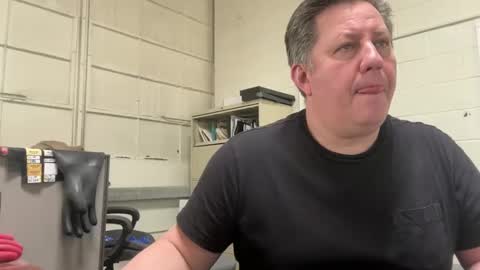 Snapshot of treborinthesky chatting on 03-11-25, 09:59 treborinthesky online show from 03-11-25, 09:59