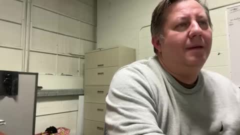 Snapshot of treborinthesky chatting on 11-26-25, 12:33 treborinthesky online show from 11-26-25, 12:33