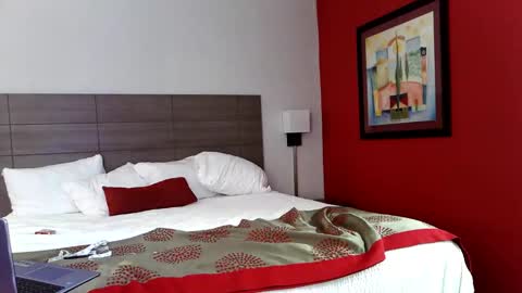 Snapshot of treeburner1 chatting on 12-20-25, 03:57 TreeBurner1 online show from 12-20-25, 03:57