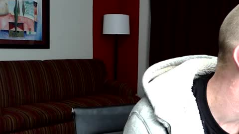 Snapshot of treeburner1 chatting on 01-11-26, 04:17 TreeBurner1 online show from 01-11-26, 04:17