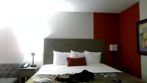 Snapshot of treeburner1 chatting on 02-17-26, 05:19 TreeBurner1 online show from 02-17-26, 05:19