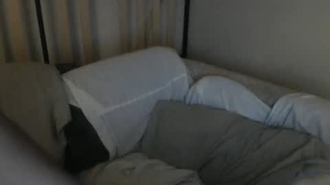 Snapshot of treehuggerhemp chatting on 10-12-25, 10:14 TreeHugger queer online show from 10-12-25, 10:14