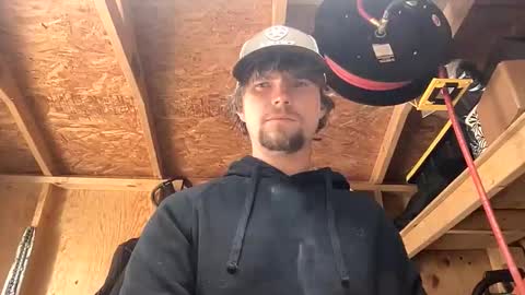 Snapshot of treeman817 chatting on 03-13-26, 01:29 treeman817 online show from 03-13-26, 01:29