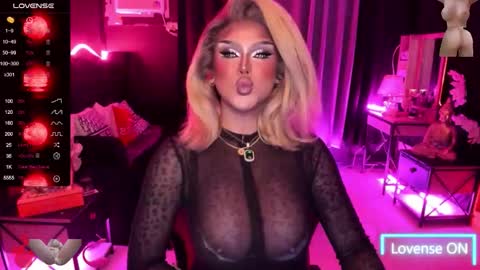 Jade online show from 09-29-25, 12:32