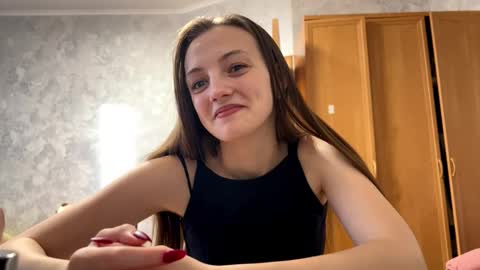 Snapshot of trenacallnan chatting on 02-11-26, 01:38 Tina online show from 02-11-26, 01:38