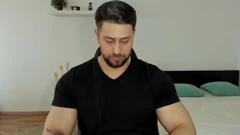 Snapshot of trentwest_ chatting on 02-28-25, 08:20 Trent online show from 02-28-25, 08:20