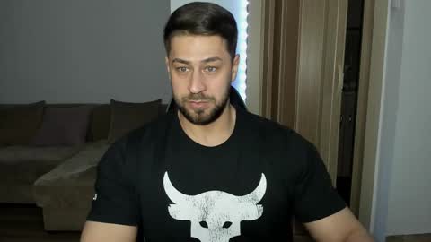 Snapshot of trentwest_ chatting on 03-12-25, 04:46 Trent online show from 03-12-25, 04:46