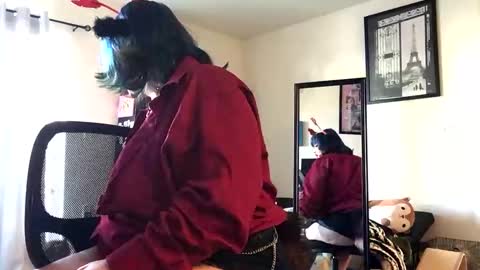 Trixie online show from 03-04-25, 10:27