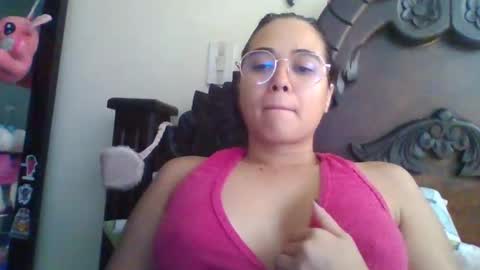 Snapshot of triana_bell chatting on 02-24-25, 04:47 triana_bell online show from 02-24-25, 04:47