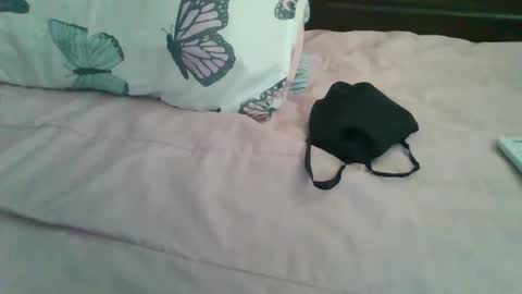Snapshot of triana_bell chatting on 02-26-25, 05:50 triana_bell online show from 02-26-25, 05:50