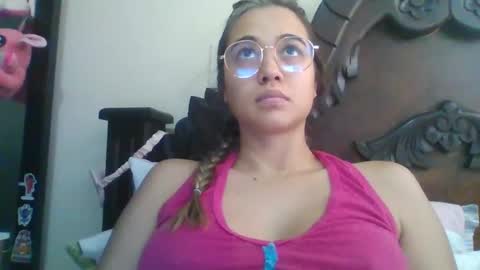 Snapshot of triana_bell chatting on 03-04-25, 05:03 triana_bell online show from 03-04-25, 05:03