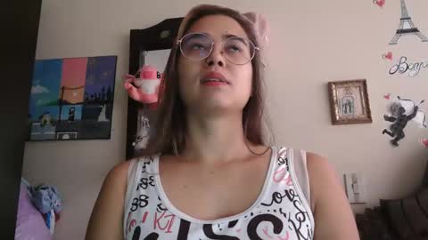 triana_bell online show from 02-17-26, 05:19