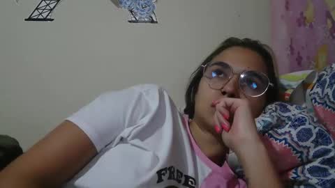 triana_bell online show from 04-19-26, 12:11