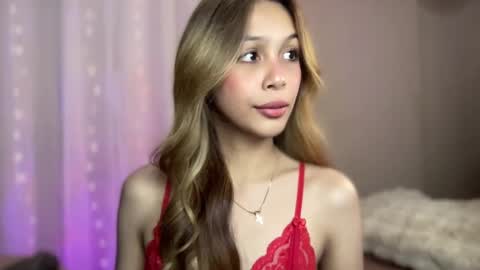 Snapshot of triana_ortega chatting on 12-21-24, 08:00 Triana online show from 12-21-24, 08:00