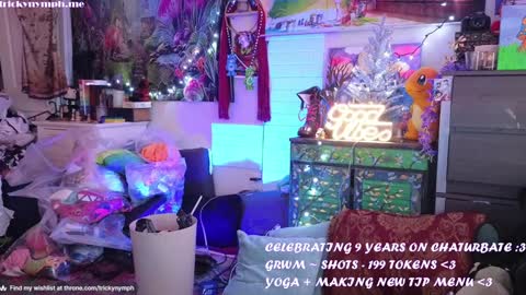 Cassie online show from 12-22-24, 10:25