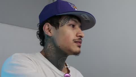 - trieone online show from 01-01-25, 08:56