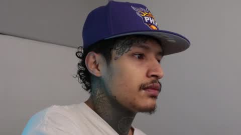 - trieone online show from 02-28-25, 04:54