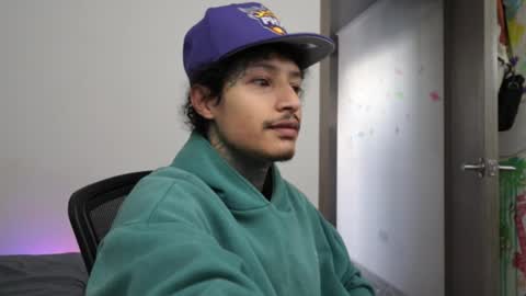 - trieone online show from 02-09-26, 11:47