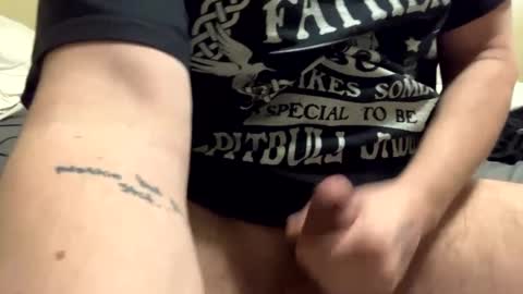 Snapshot of triller402 chatting on 02-26-25, 10:04 triller402 online show from 02-26-25, 10:04