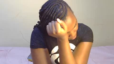 trina_z online show from 07-21-26, 04:48