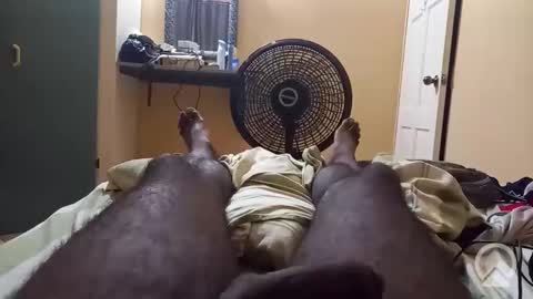 Antique-Shirt2516 online show from 11-24-25, 01:49