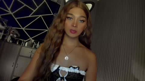 Snapshot of trinityfucksyou chatting on 12-05-24, 02:33 Ms Ella online show from 12-05-24, 02:33