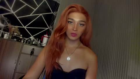 Snapshot of trinityfucksyou chatting on 01-08-25, 04:44 Ms Ella online show from 01-08-25, 04:44