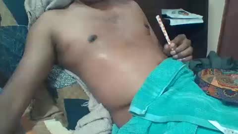 Raaz keeps ur Raaz online show from 01-14-25, 04:08